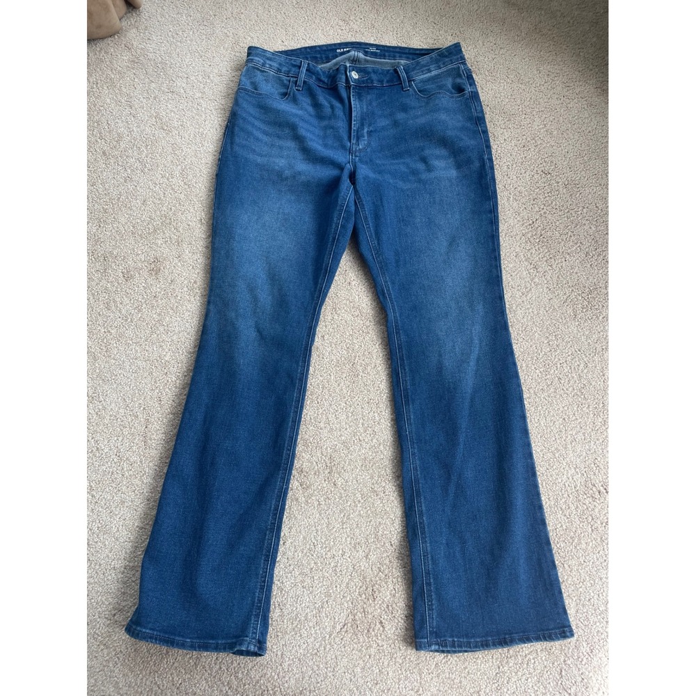 Old Navy Wow Boot-Cut Jeans Womens 14 Medium Wash Mid-Rise Denim Blue Flare